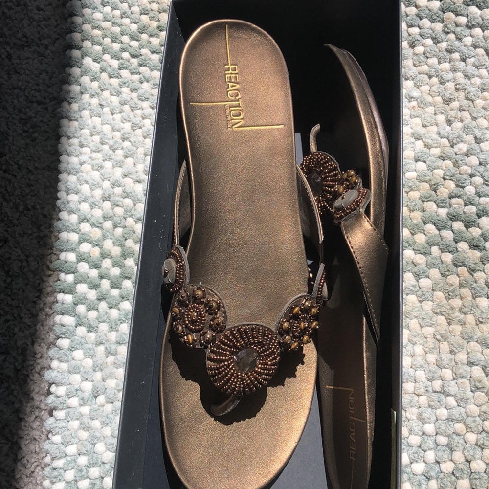 Kenneth Cole slides - Picture 6 of 8